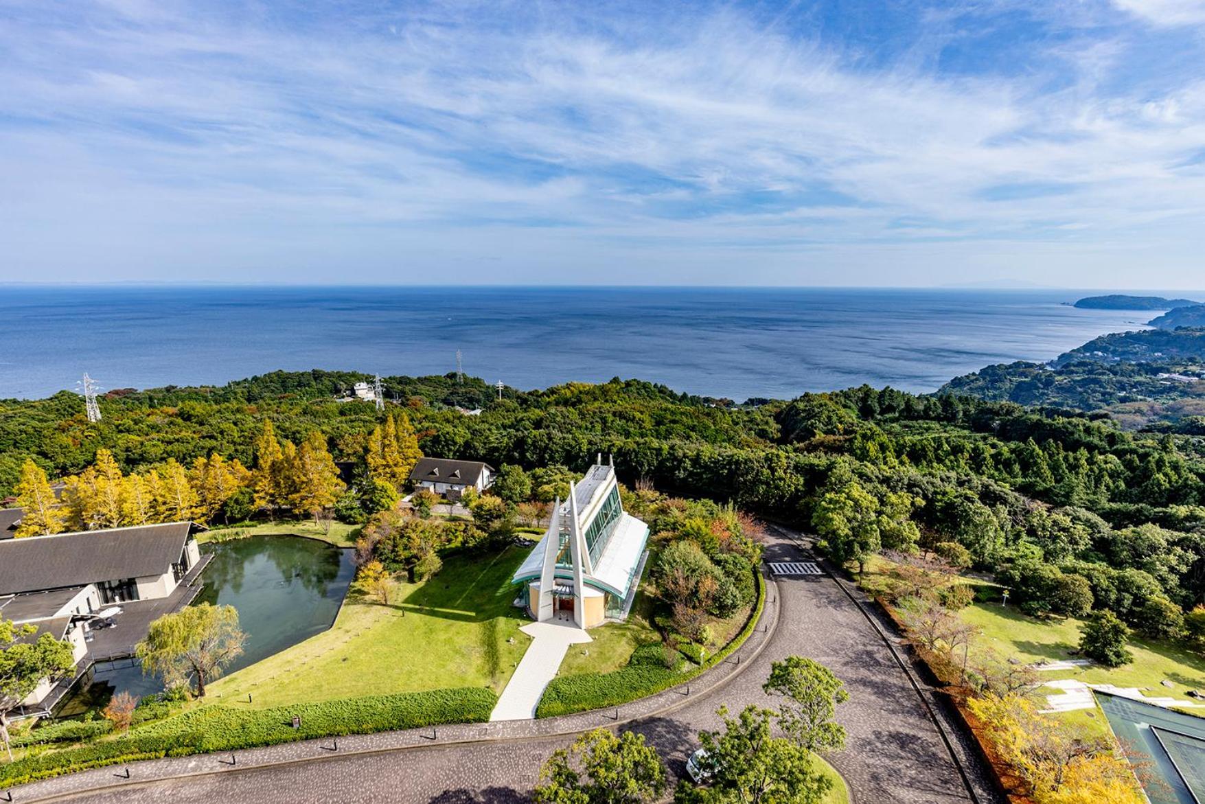 Hilton Odawara Resort & Spa Exterior foto